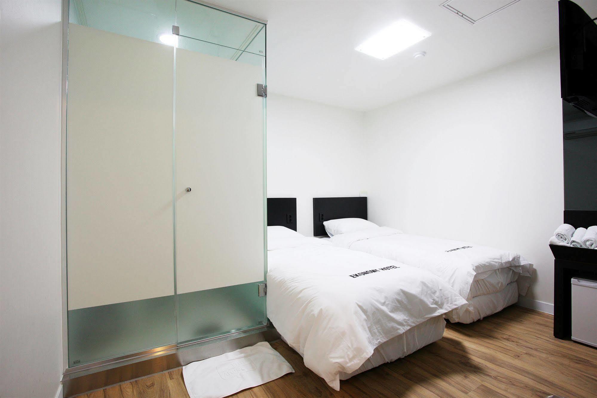 Ekonomy Hotel Myeongdong Central Σεούλ Εξωτερικό φωτογραφία
