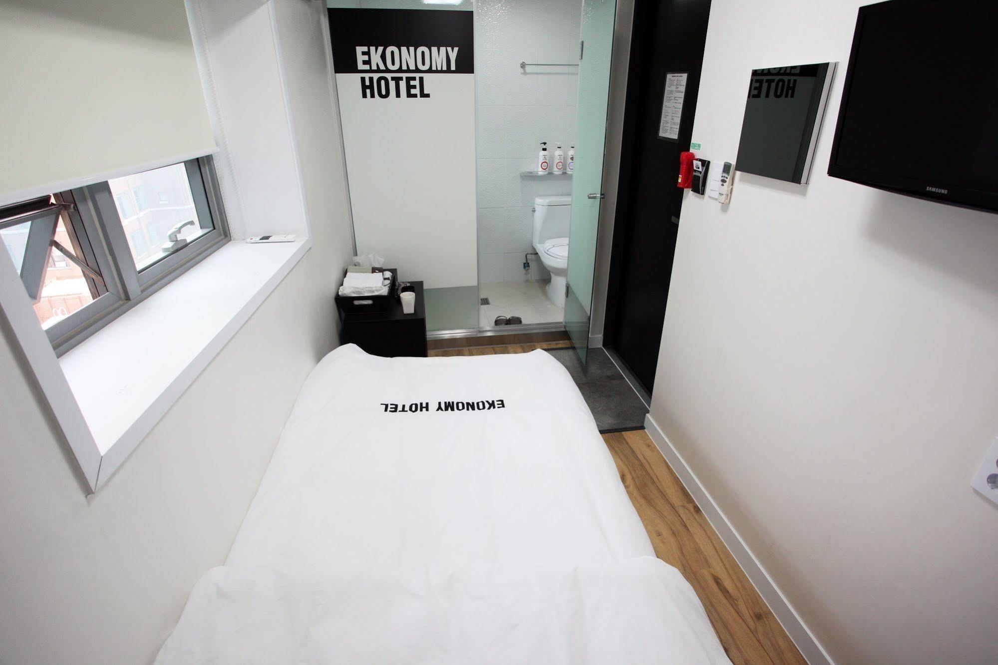 Ekonomy Hotel Myeongdong Central Σεούλ Εξωτερικό φωτογραφία