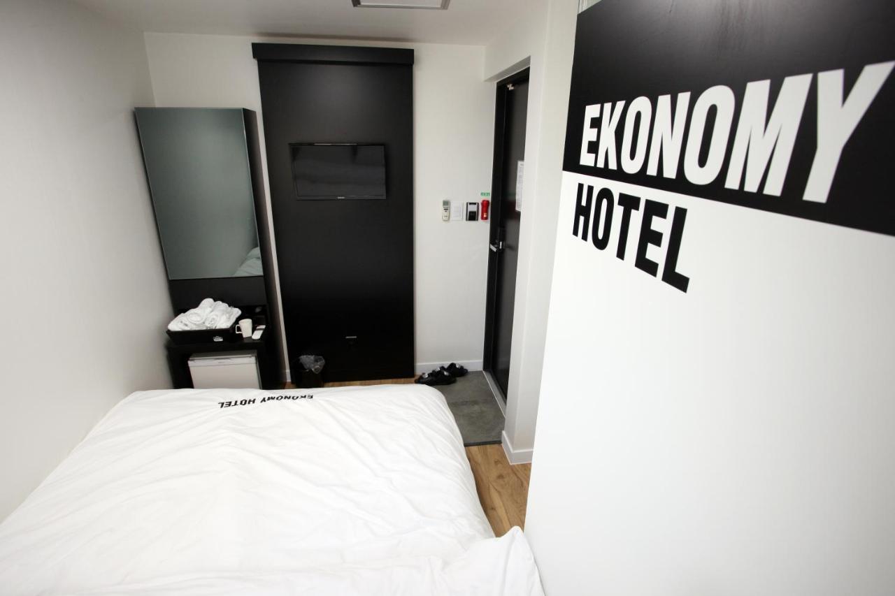 Ekonomy Hotel Myeongdong Central Σεούλ Εξωτερικό φωτογραφία