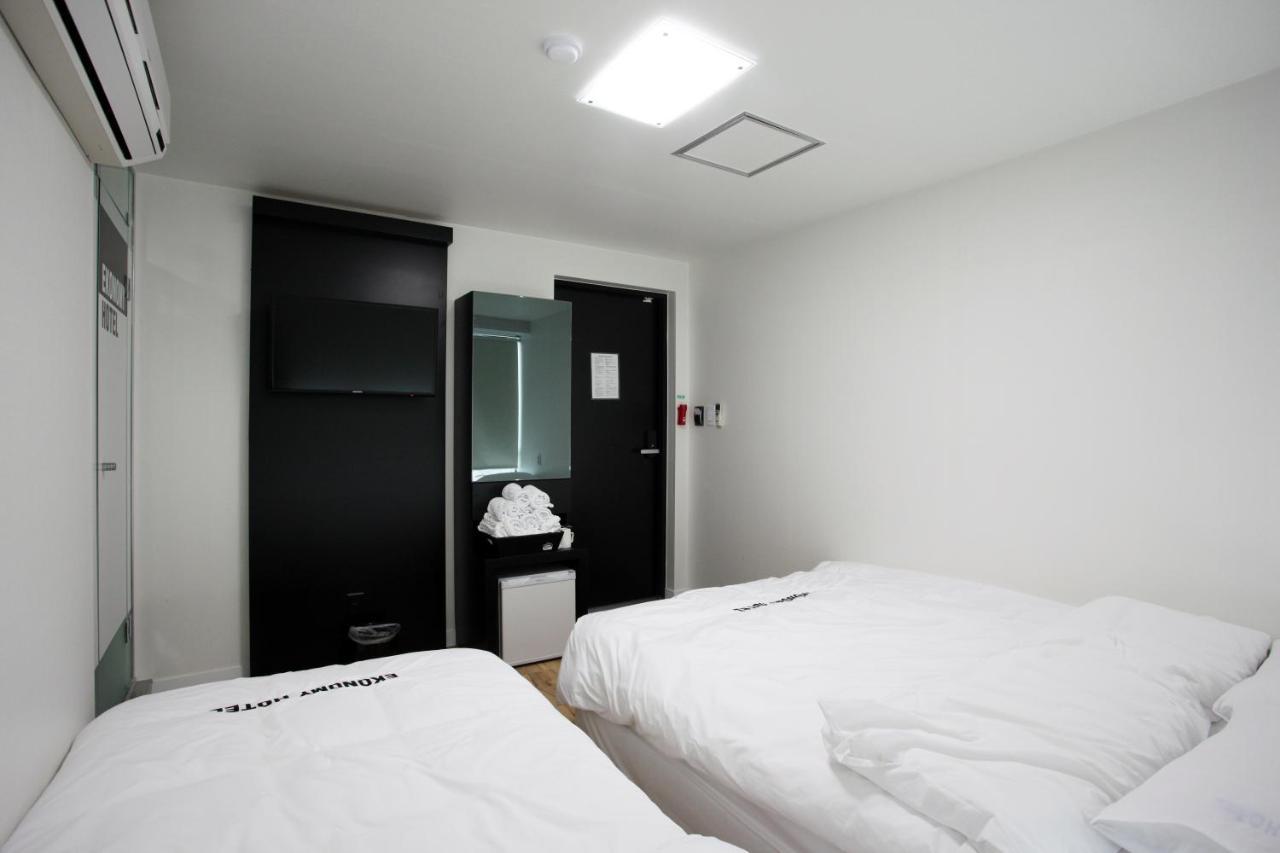 Ekonomy Hotel Myeongdong Central Σεούλ Εξωτερικό φωτογραφία