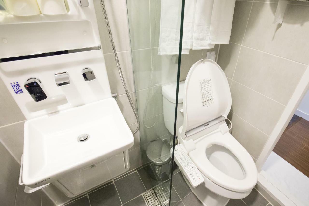 Ekonomy Hotel Myeongdong Central Σεούλ Εξωτερικό φωτογραφία